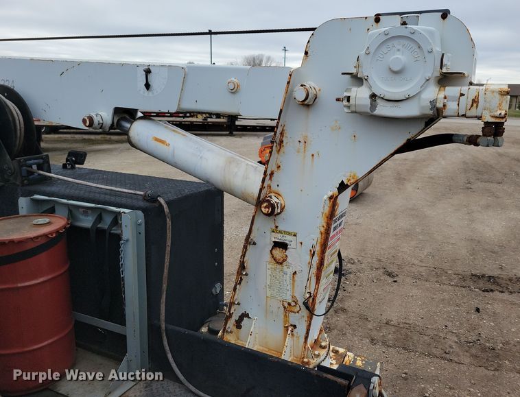 image for item OH9416 2004 Ford F750 utility / service truck