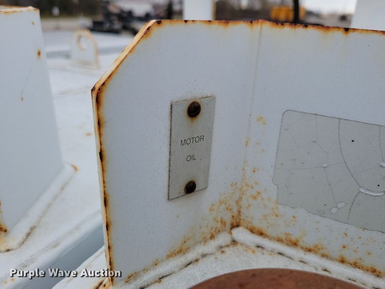 image for item OH9416 2004 Ford F750 utility / service truck