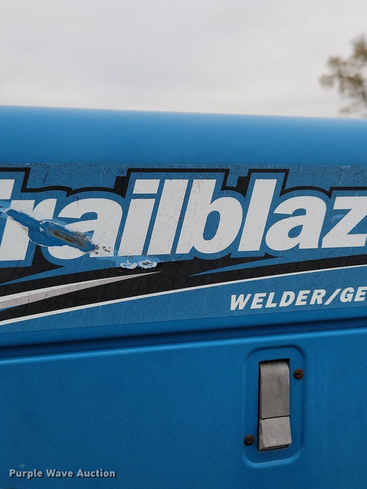 image for item OH9416 2004 Ford F750 utility / service truck