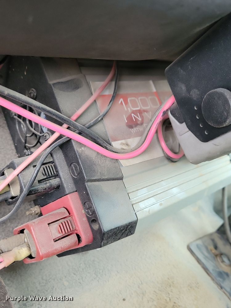 image for item OH9416 2004 Ford F750 utility / service truck