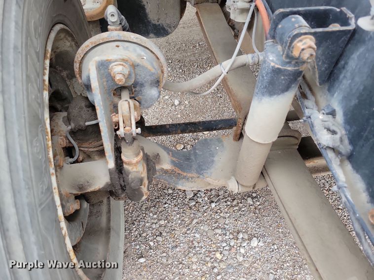 image for item OH9416 2004 Ford F750 utility / service truck