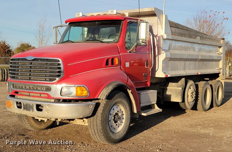 image for item OH9417 2004 Sterling LT9500 dump truck