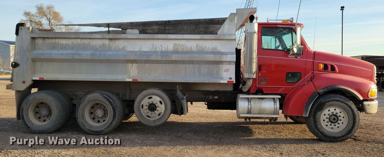 image for item OH9417 2004 Sterling LT9500 dump truck