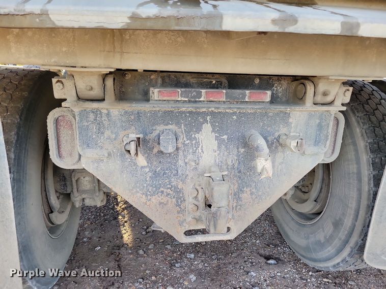 image for item OH9417 2004 Sterling LT9500 dump truck