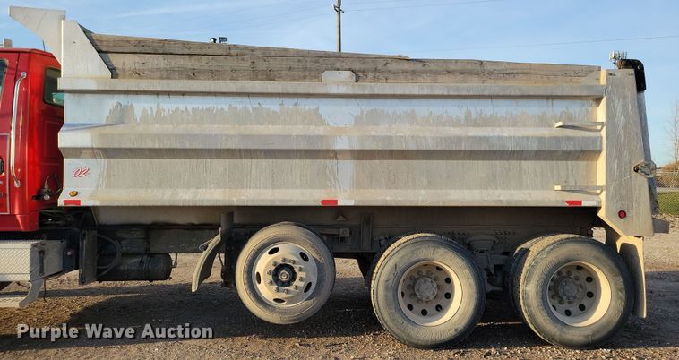 image for item OH9417 2004 Sterling LT9500 dump truck