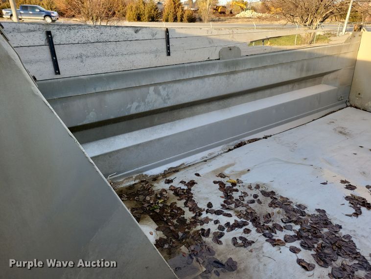 image for item OH9417 2004 Sterling LT9500 dump truck