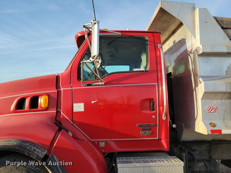 image for item OH9417 2004 Sterling LT9500 dump truck