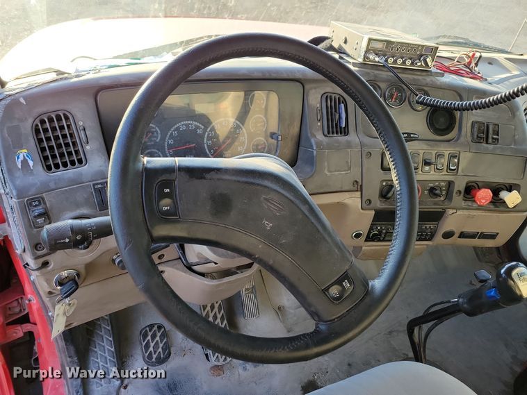 image for item OH9417 2004 Sterling LT9500 dump truck