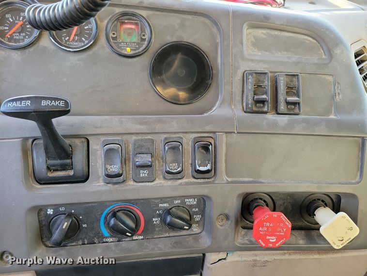 image for item OH9417 2004 Sterling LT9500 dump truck