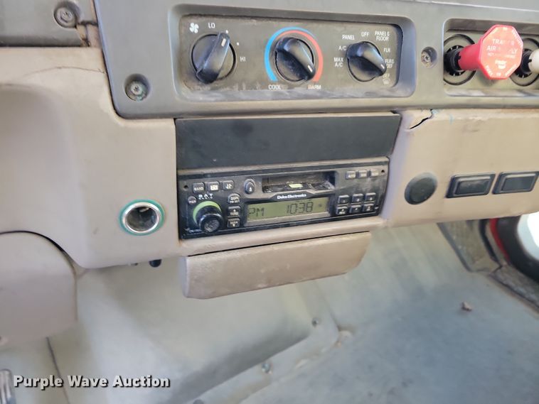 image for item OH9417 2004 Sterling LT9500 dump truck