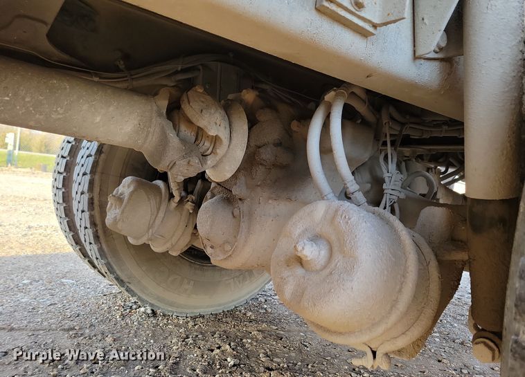 image for item OH9417 2004 Sterling LT9500 dump truck