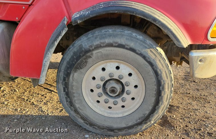 image for item OH9417 2004 Sterling LT9500 dump truck