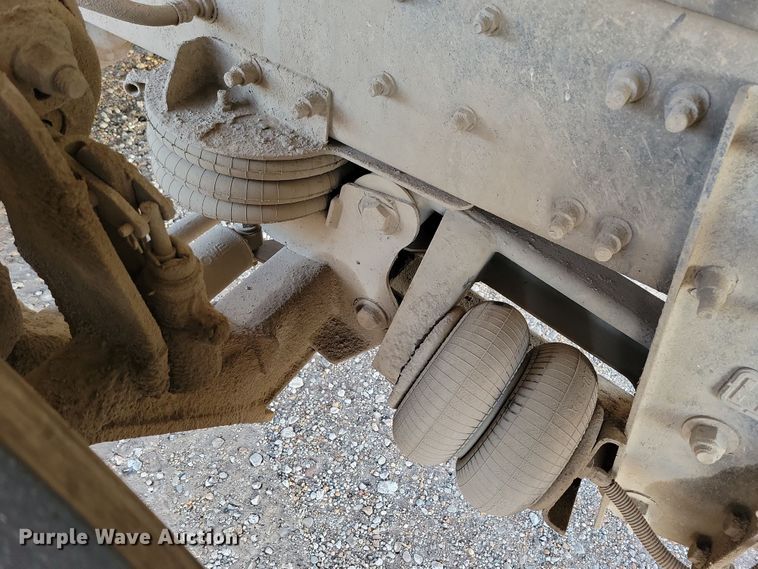 image for item OH9417 2004 Sterling LT9500 dump truck