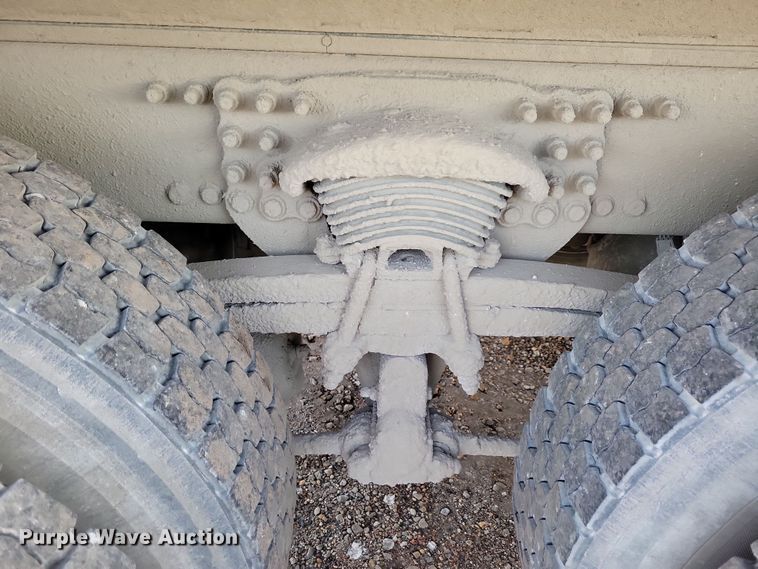 image for item OH9417 2004 Sterling LT9500 dump truck