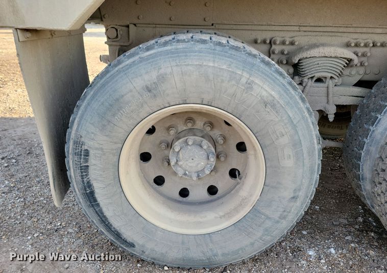 image for item OH9417 2004 Sterling LT9500 dump truck