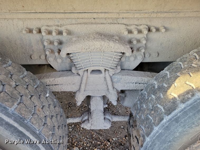 image for item OH9417 2004 Sterling LT9500 dump truck