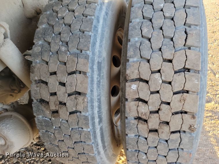 image for item OH9417 2004 Sterling LT9500 dump truck