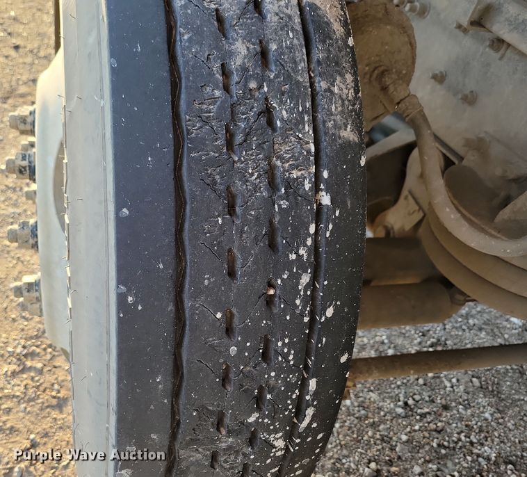 image for item OH9417 2004 Sterling LT9500 dump truck