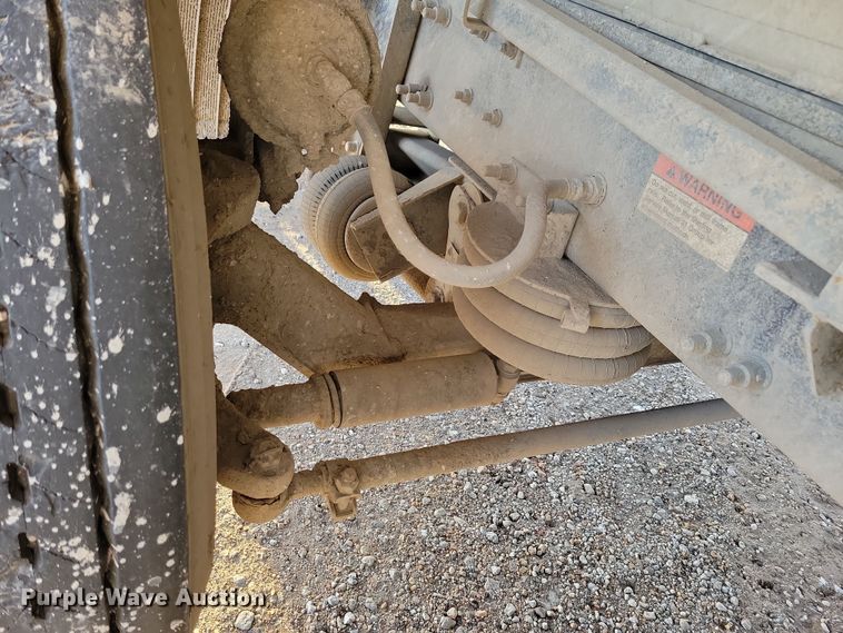 image for item OH9417 2004 Sterling LT9500 dump truck