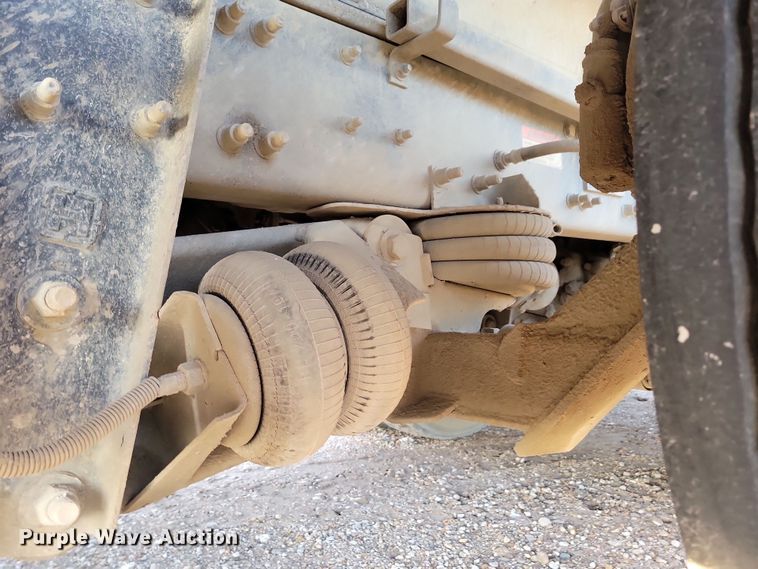 image for item OH9417 2004 Sterling LT9500 dump truck