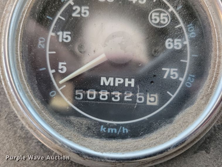 image for item OH9419 1993 Ford  LN9000 dump truck