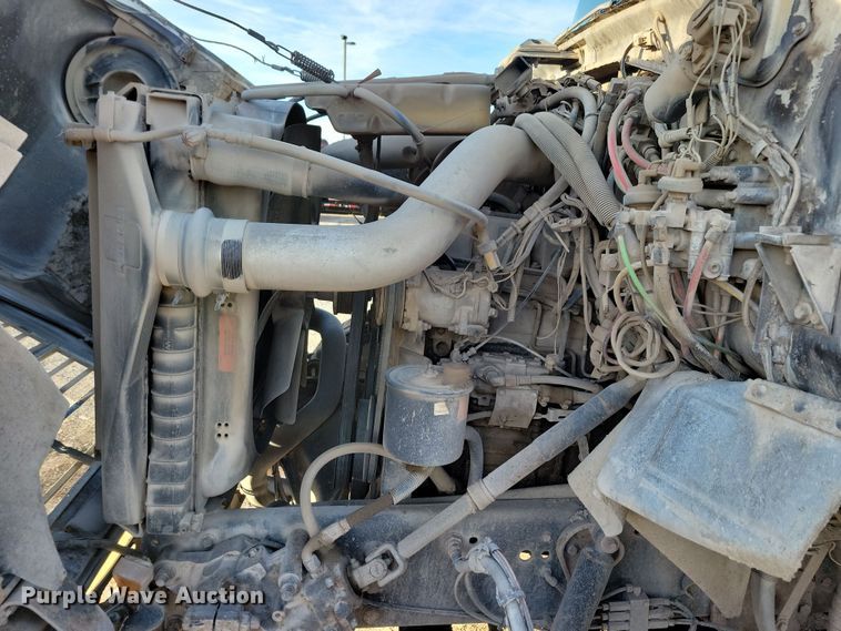 image for item OH9419 1993 Ford  LN9000 dump truck