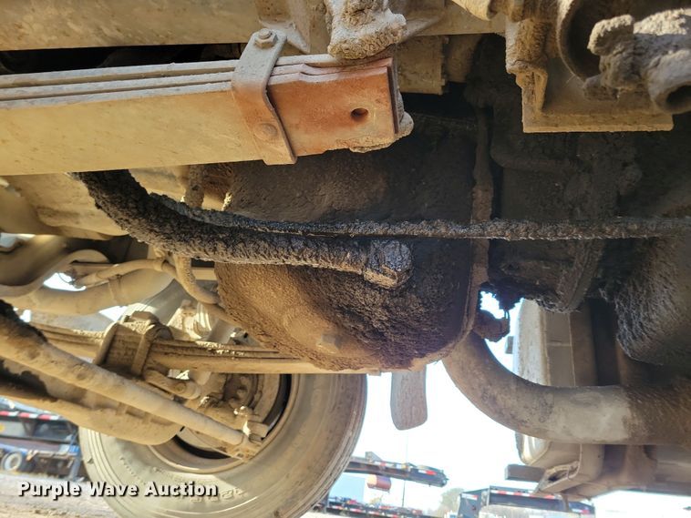 image for item OH9419 1993 Ford  LN9000 dump truck