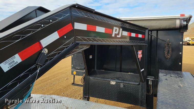 image for item OH9455 2022 PJ 3D302 dump trailer