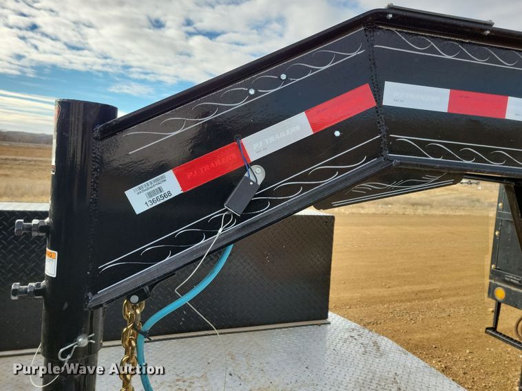 image for item OH9455 2022 PJ 3D302 dump trailer