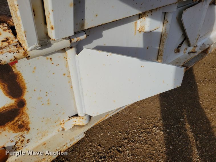 image for item OH9457 1975 Muv-All hydraulic tail equipment trailer