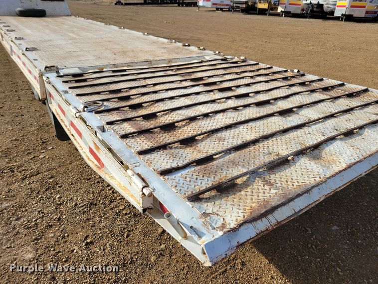 image for item OH9457 1975 Muv-All hydraulic tail equipment trailer