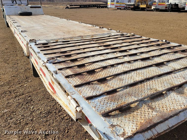 image for item OH9457 1975 Muv-All hydraulic tail equipment trailer