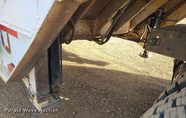 image for item OH9457 1975 Muv-All hydraulic tail equipment trailer