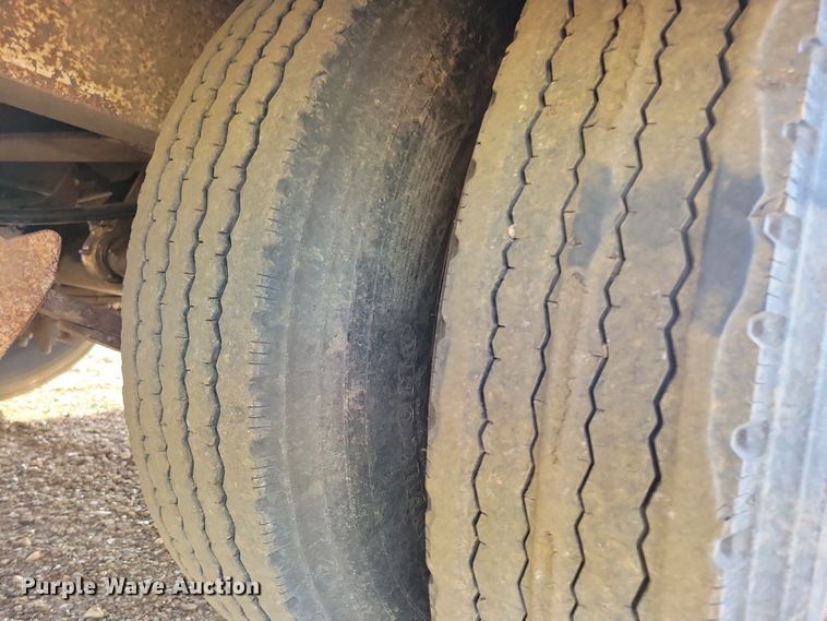 image for item OH9457 1975 Muv-All hydraulic tail equipment trailer