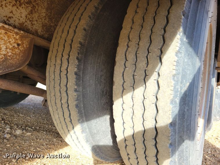 image for item OH9457 1975 Muv-All hydraulic tail equipment trailer