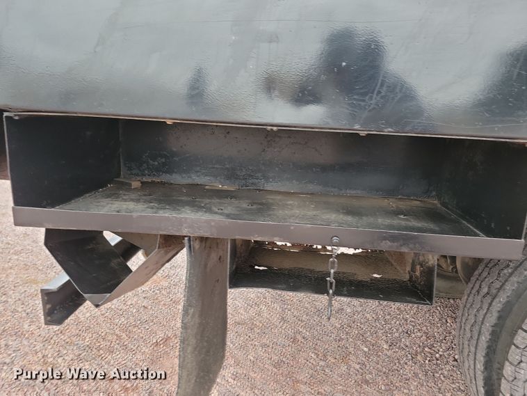 image for item OH9461 2007 Ford F750 forestry bucket truck