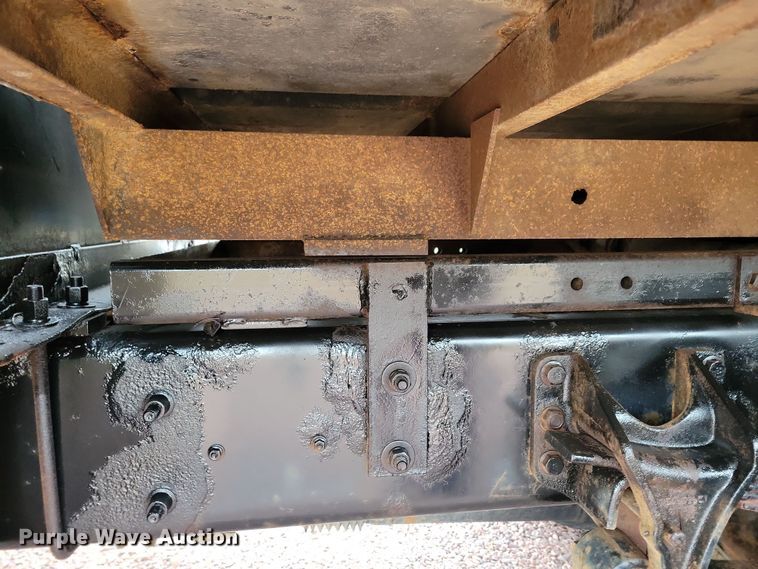 image for item OH9461 2007 Ford F750 forestry bucket truck