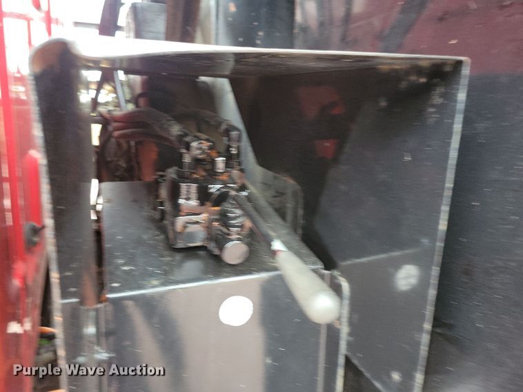 image for item OH9461 2007 Ford F750 forestry bucket truck