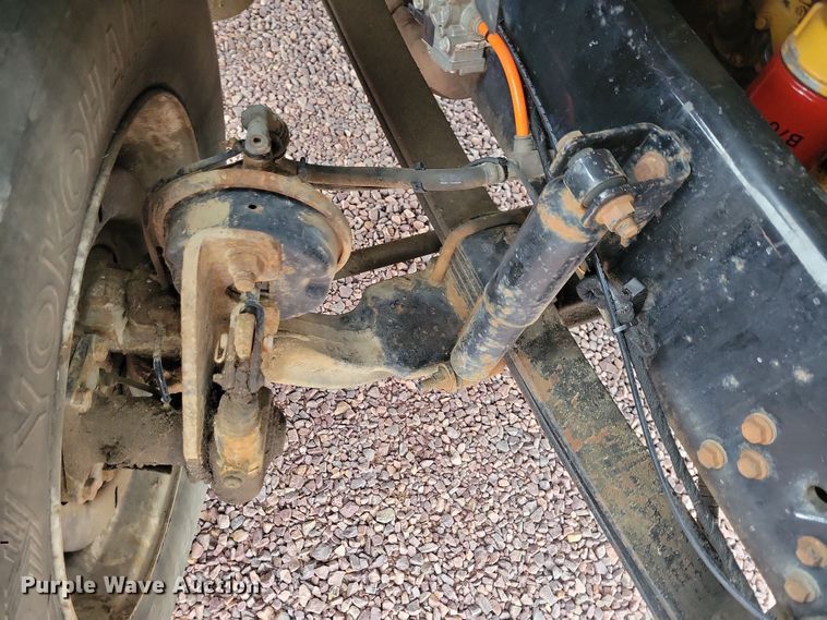 image for item OH9461 2007 Ford F750 forestry bucket truck