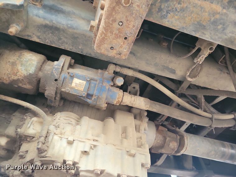 image for item OH9461 2007 Ford F750 forestry bucket truck