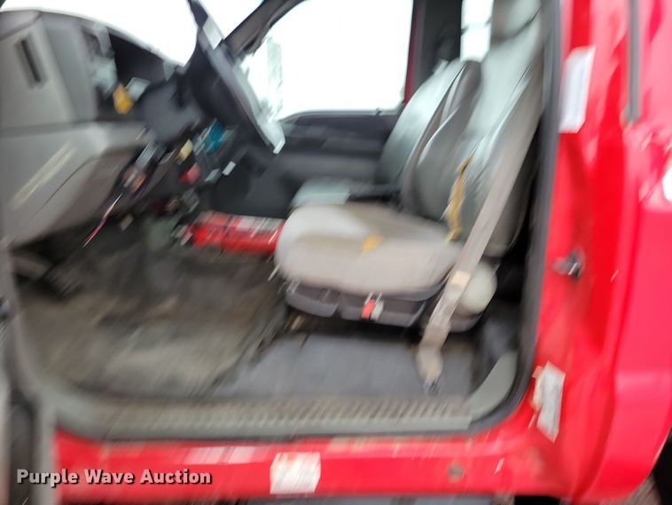 image for item OH9461 2007 Ford F750 forestry bucket truck