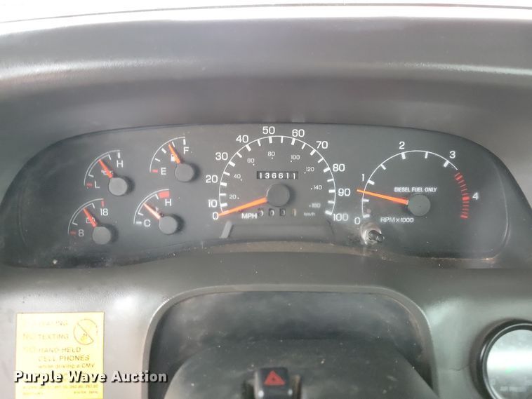 image for item OH9461 2007 Ford F750 forestry bucket truck