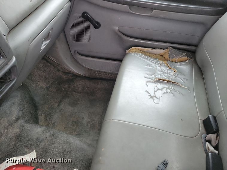 image for item OH9461 2007 Ford F750 forestry bucket truck