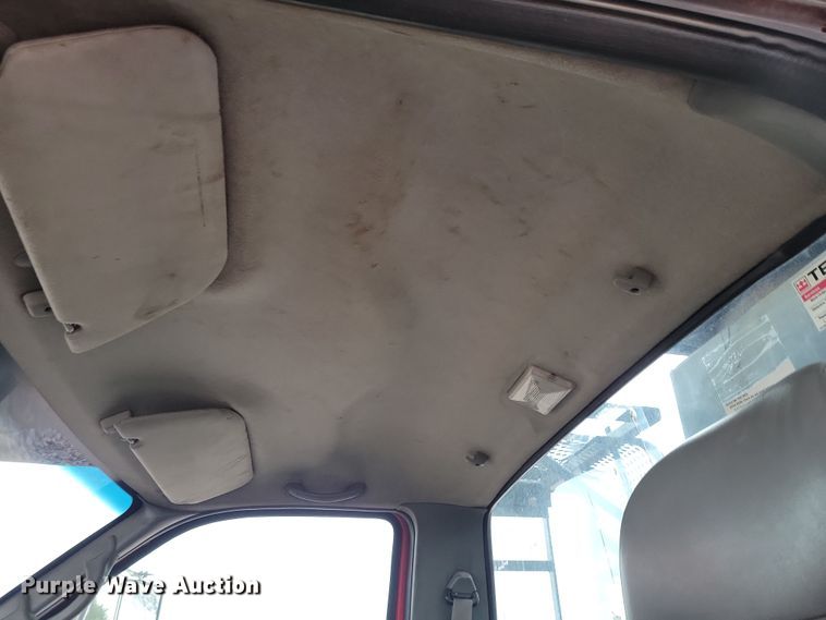 image for item OH9461 2007 Ford F750 forestry bucket truck