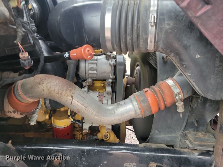 image for item OH9461 2007 Ford F750 forestry bucket truck