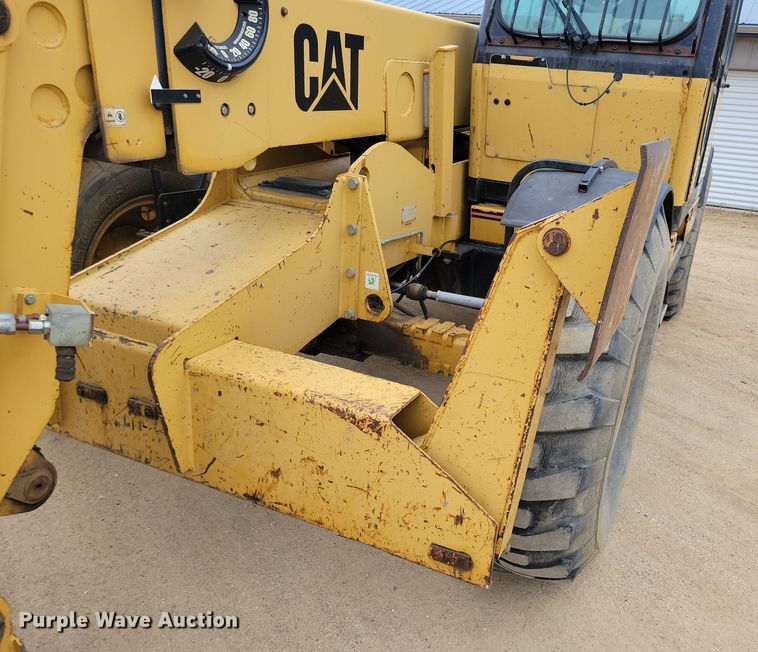 image for item OH9462 1997 Caterpillar TH103 telehandler