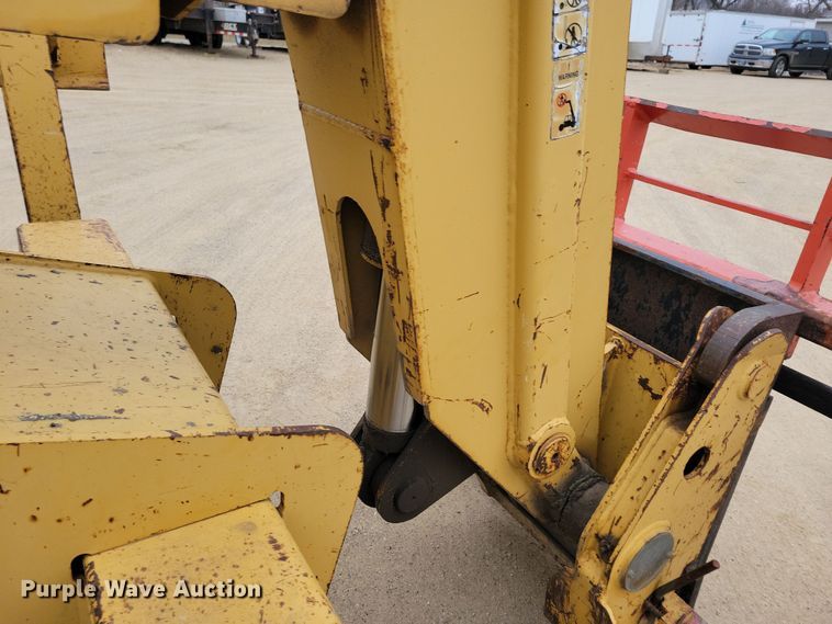 image for item OH9462 1997 Caterpillar TH103 telehandler
