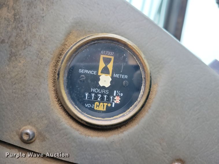 image for item OH9462 1997 Caterpillar TH103 telehandler