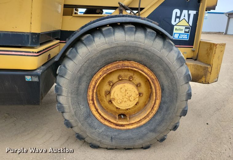 image for item OH9462 1997 Caterpillar TH103 telehandler