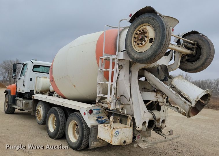 image for item OH9463 2012 Freightliner 114SD ready mix truck